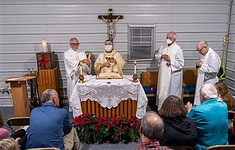 Displaced Kentucky parishioners attend Masses in makeshift church