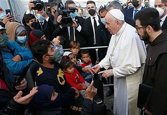 More example than exhortation: Pope's 2021 illustrated teaching on kinship