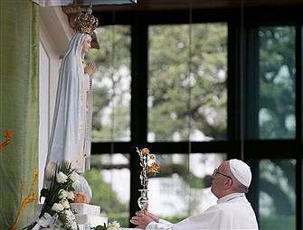 Russian Catholics cautious about opinions but welcome consecration to Mary