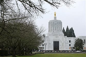 Groups decry end of Oregon residency rule for physician-assisted suicide