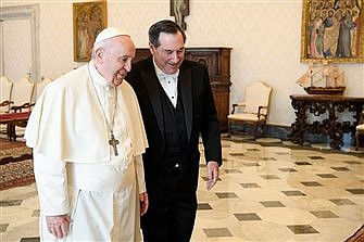 Donnelly presents credentials as U.S. ambassador to Holy See