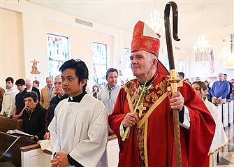 On Palm Sunday, Bishop shares message of suffering, salvation and hope of Holy Week