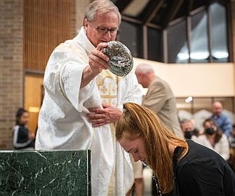 New members of Church welcomed by enlivened Toms River parish community 