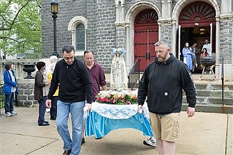 Burlington parish resumes beloved Church tradition as display of faith