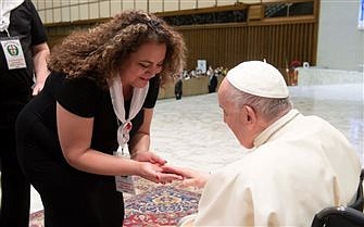 Pope encourages Cursillo members to build unity, share Gospel