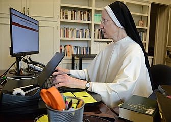 Dominican sister helps with work on new translation of Book of Revelation