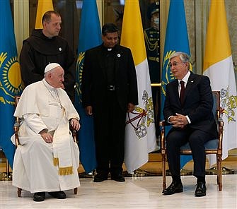 Arriving in Kazakhstan, Pope makes case for peace