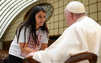 Pope encourages young Catholics to use 'creative courage' to evangelize