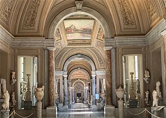 Tourist detained after toppling busts at Vatican Museums