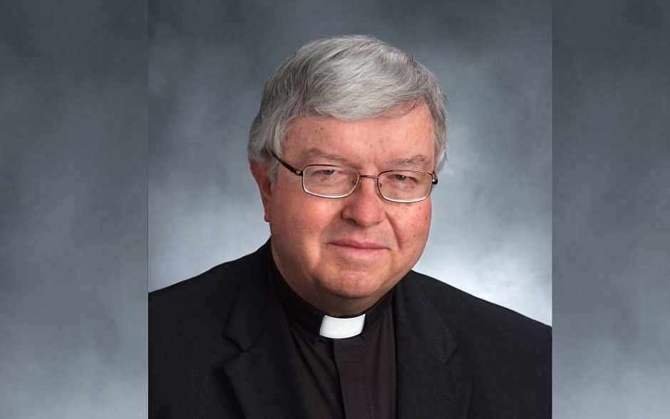 Father Doyle, a former CNS columnist and Albany, N.Y., pastor, dies at 82