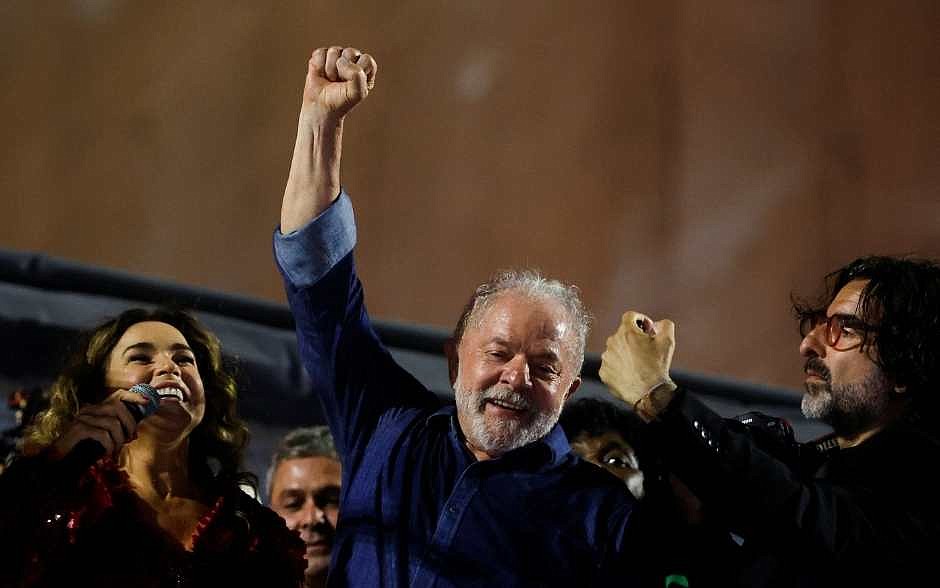 Obispos brasileños felicitan a Lula, señalan mucho trabajo por delante