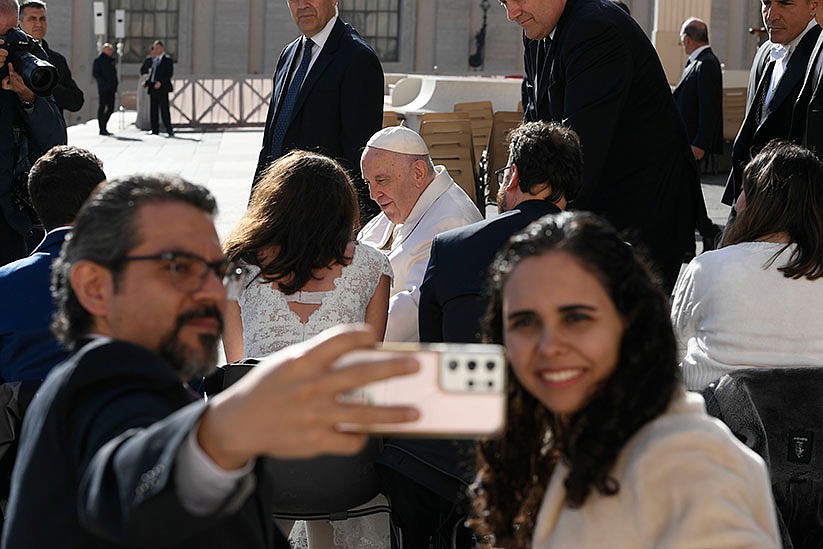 Pope: Spiritual consolation is deep joy that motivates one to 'do good'