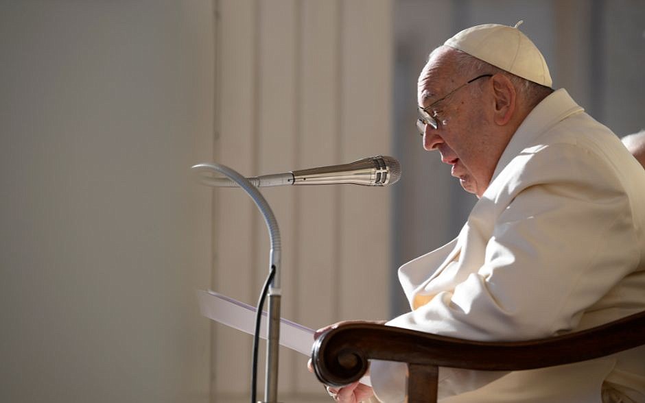 Papa recuerda víctimas de la hambruna en Ucrania, reza por la paz