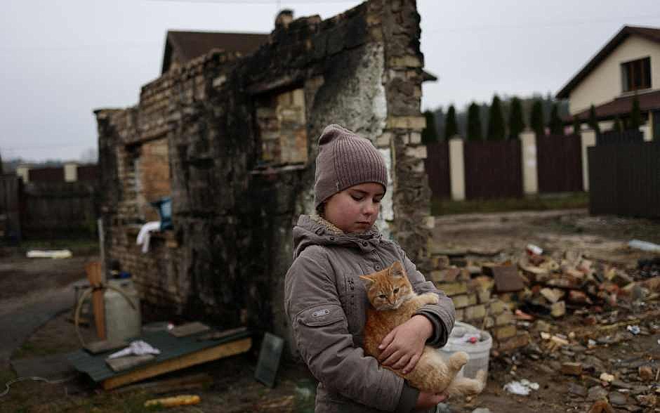 Nine months after Russia began war, Pope writes to Ukrainians