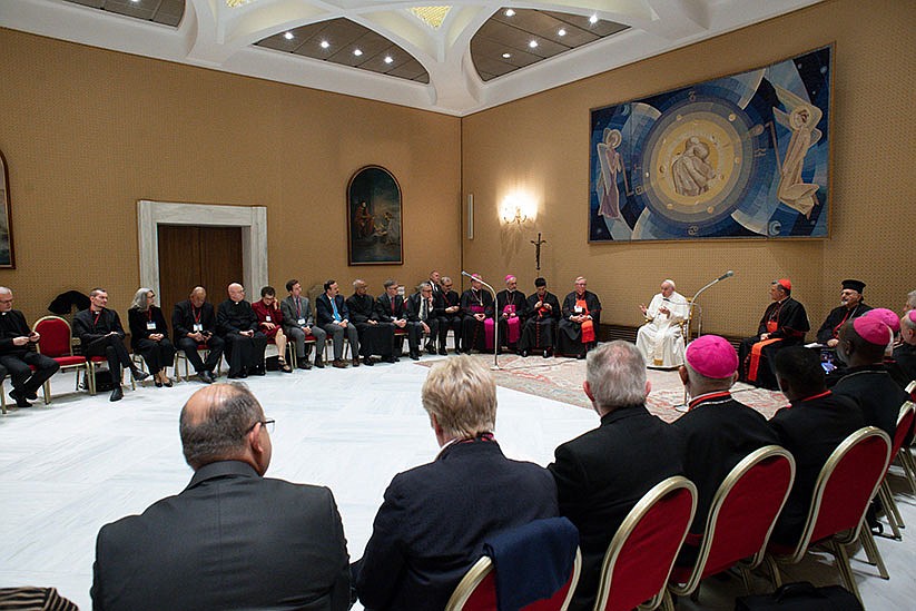 Regional representatives meet Pope, discuss 'continental phase' of synod