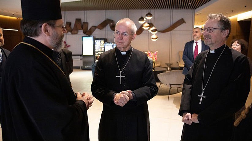 Archbishop of Canterbury visits Ukraine to show support as winter begins