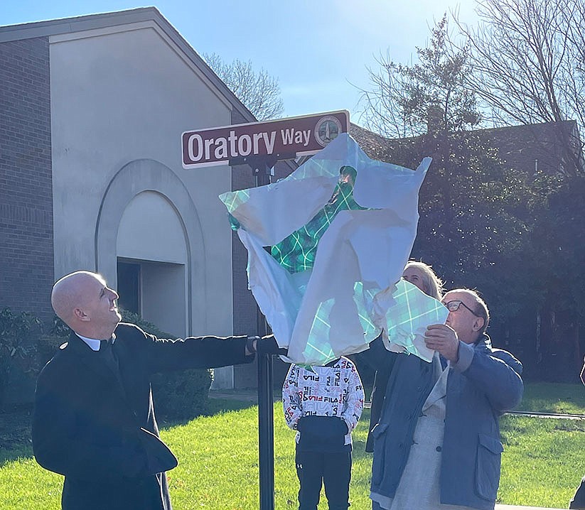 New street sign celebrates charism of Oratory