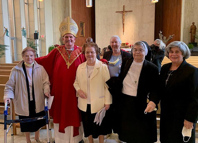 Bishop reflects on important legacy of St. Francis Medical Center during final Mass 