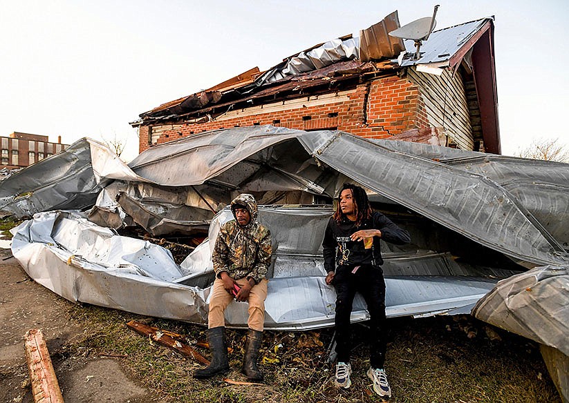 Alabama Catholics turn to prayer, outreach after deadly tornadoes