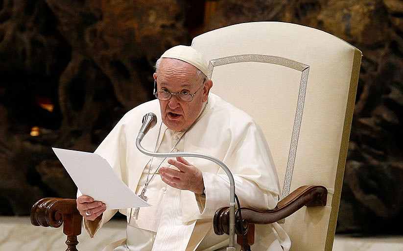 Pope clarifies remarks about homosexuality and sin