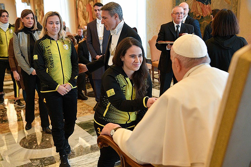 Never stop growing in sport or spirit, Pope tells amateur athletes