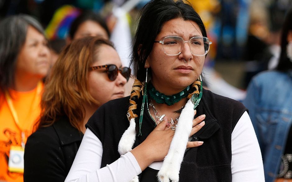 Indigenous Canadians seek support from Catholics, Pope to fight violence 