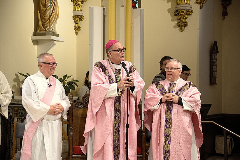 On fourth Sunday of Lent, ‘We are called to be children of the Light,’ Bishop says