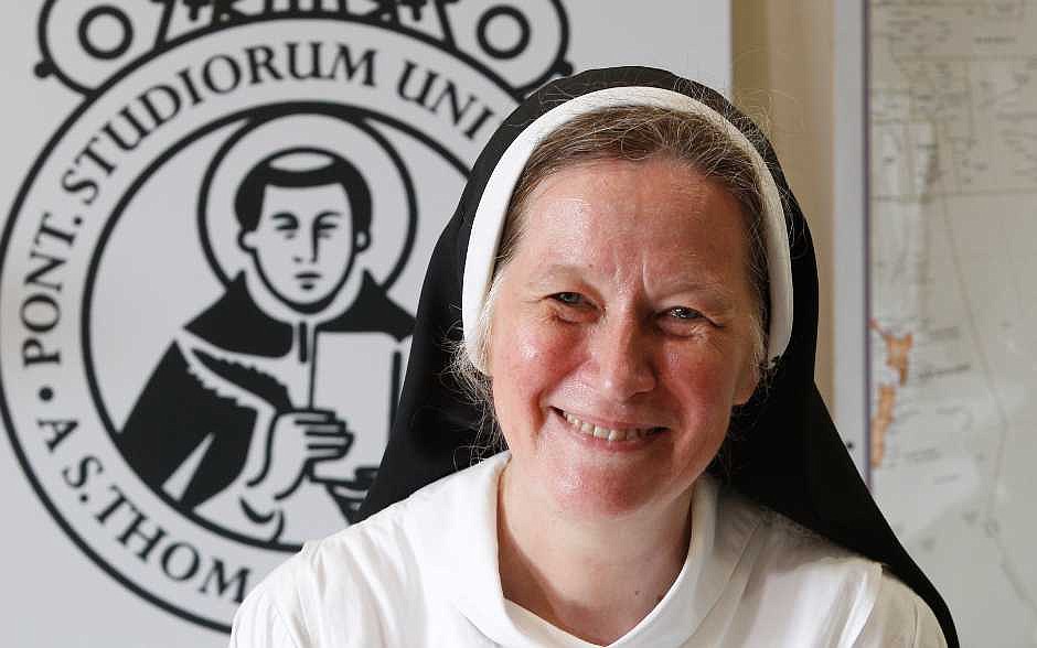 Pope names Dominican sister to lead Academy of Social Sciences