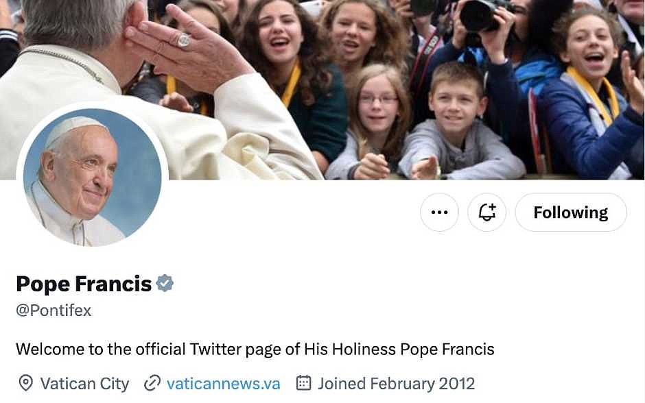 Musk's Twitter purges 'blue checks' from Pope Francis, USCCB, other Catholic accounts