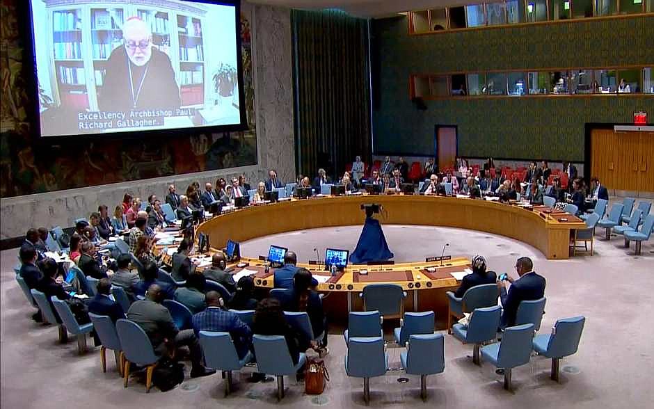 'Wars are not just,' Pope tells U.N. Security Council